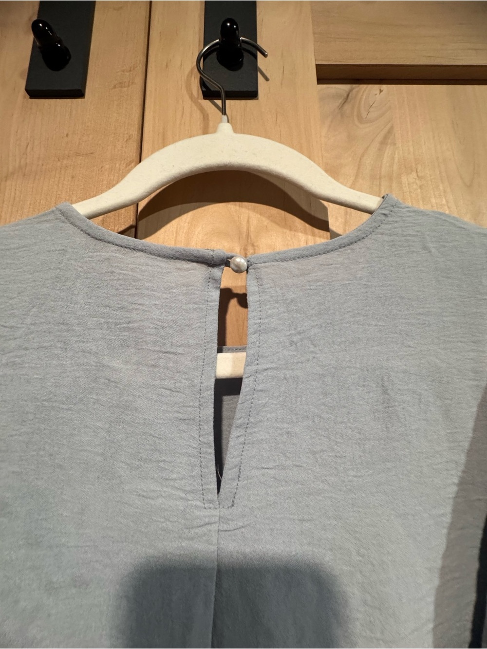 Zenana Light Gray Ruffle Sleeve Women’s Top - Picture 6 of 8
